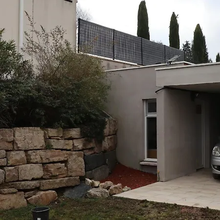 Indépendant Parking *